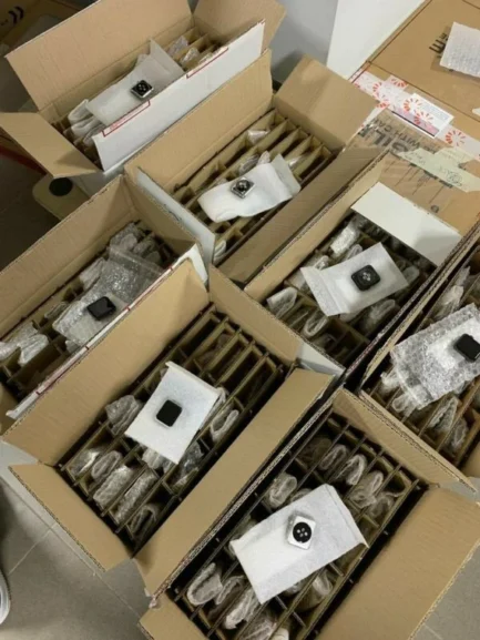 Apple Watch Pallets - Image 2