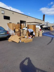 Read more about the article 5 Easy Ways to Start Reselling Liquidation Pallets Today